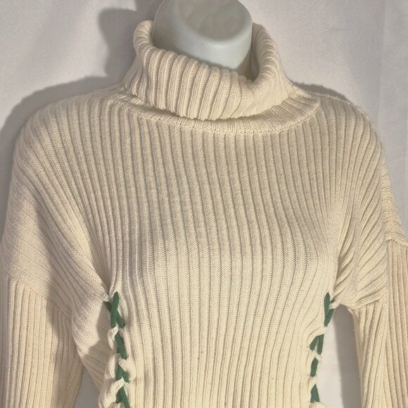 FASHION NOVA cropped oversized sweater, turtleneck. braided front, white, Small - Picture 11 of 12